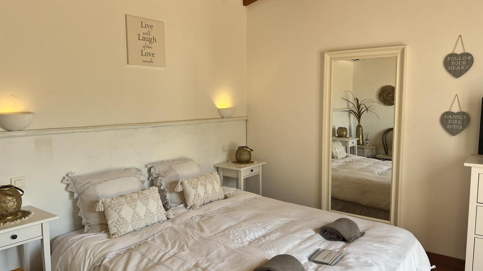 B&B Maison Gigi La Garde-Freinet Buitenkant foto
