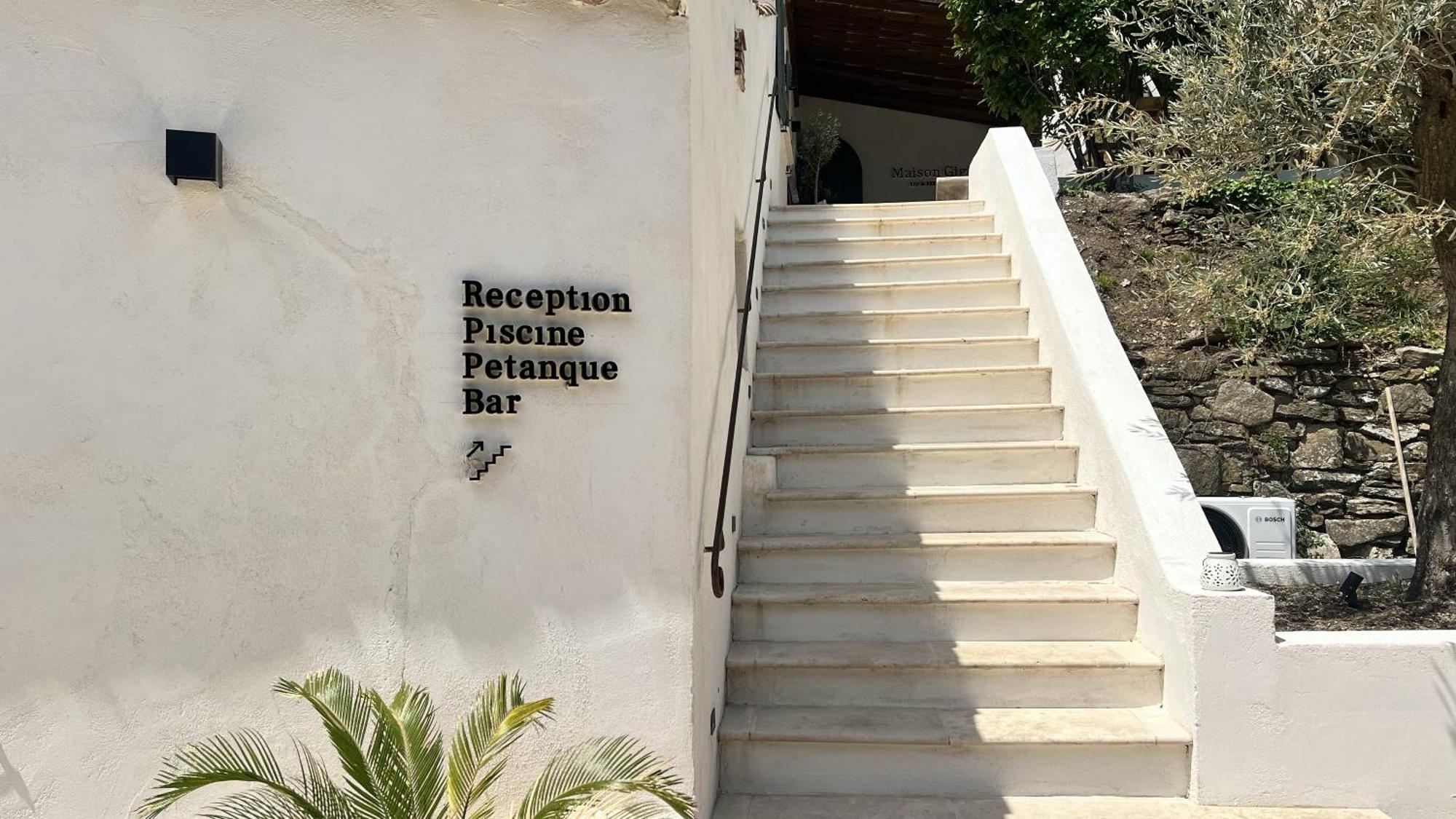 B&B Maison Gigi La Garde-Freinet Buitenkant foto