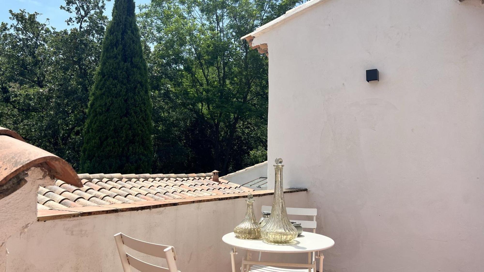 B&B Maison Gigi La Garde-Freinet Buitenkant foto