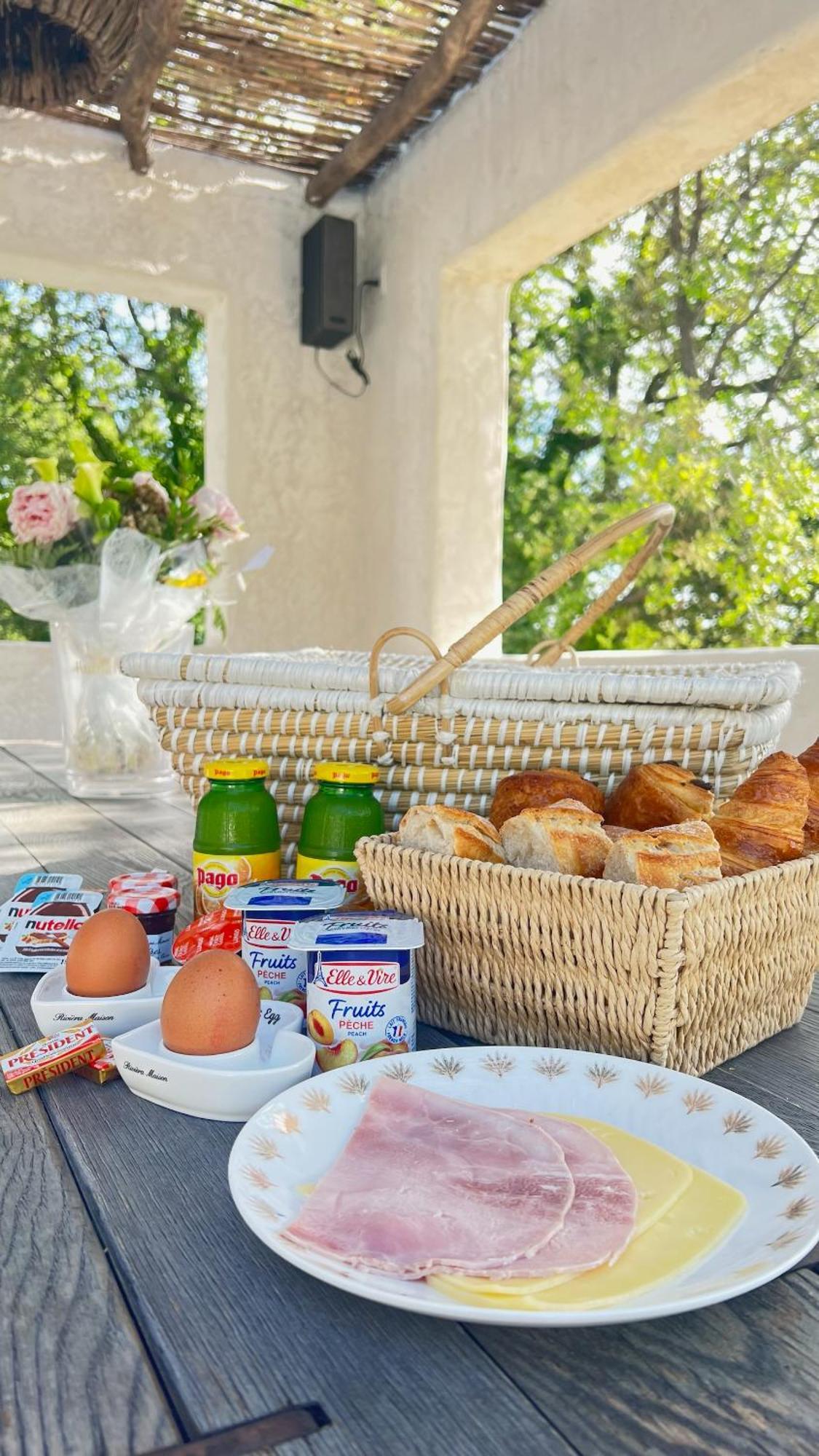 B&B Maison Gigi La Garde-Freinet Buitenkant foto